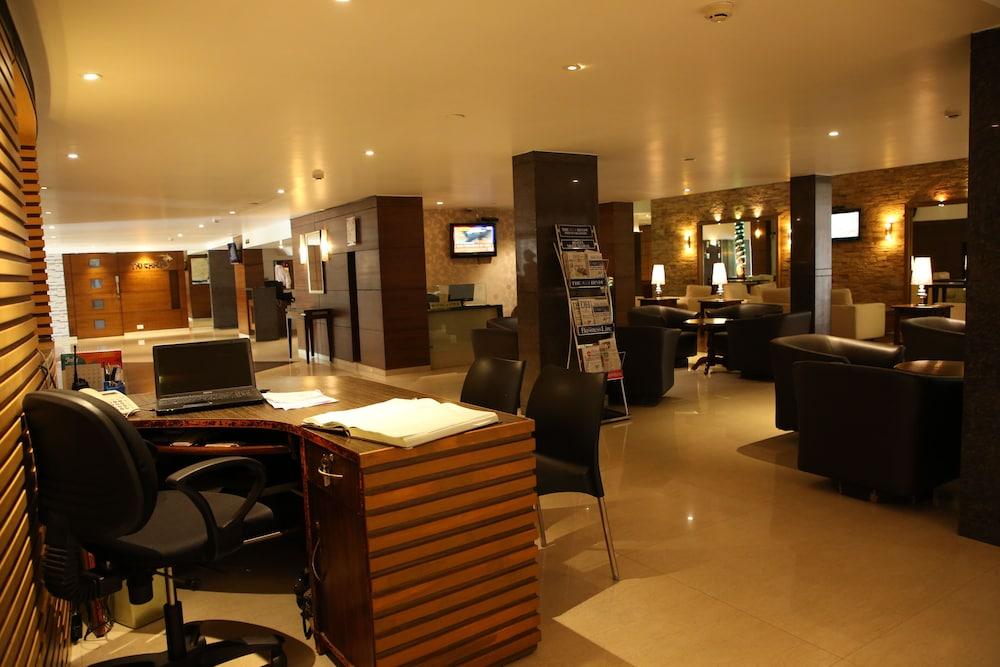 Moti Mahal Hotel Mangalore Ngoại thất bức ảnh