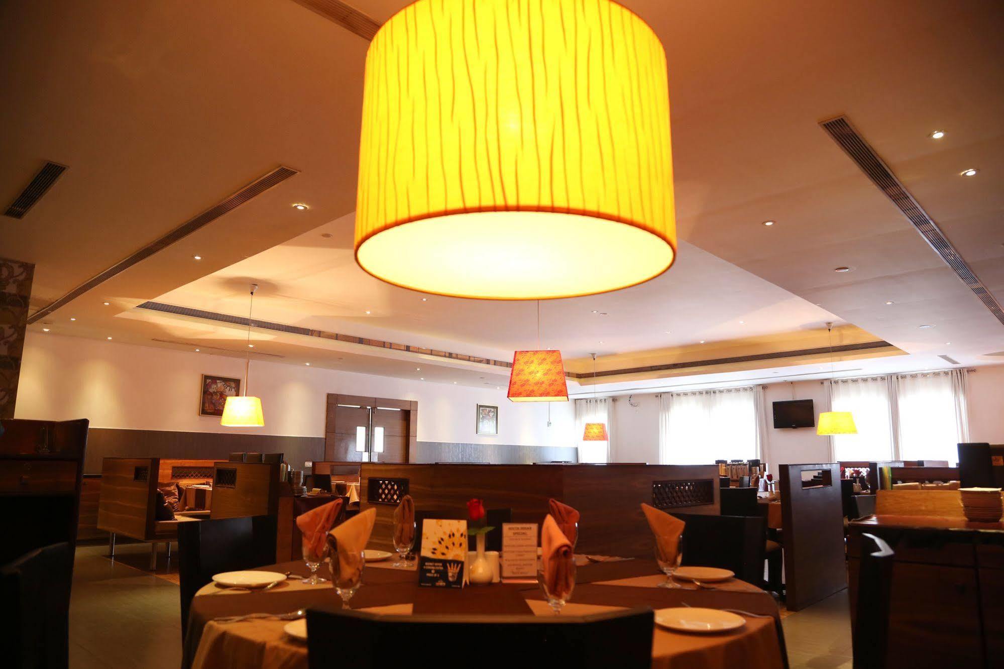 Moti Mahal Hotel Mangalore Ngoại thất bức ảnh