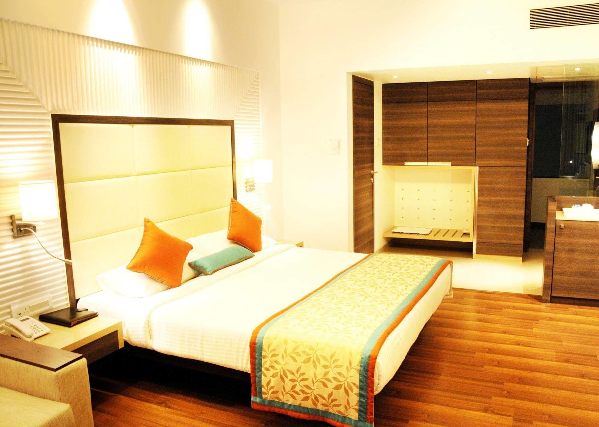Moti Mahal Hotel Mangalore Ngoại thất bức ảnh