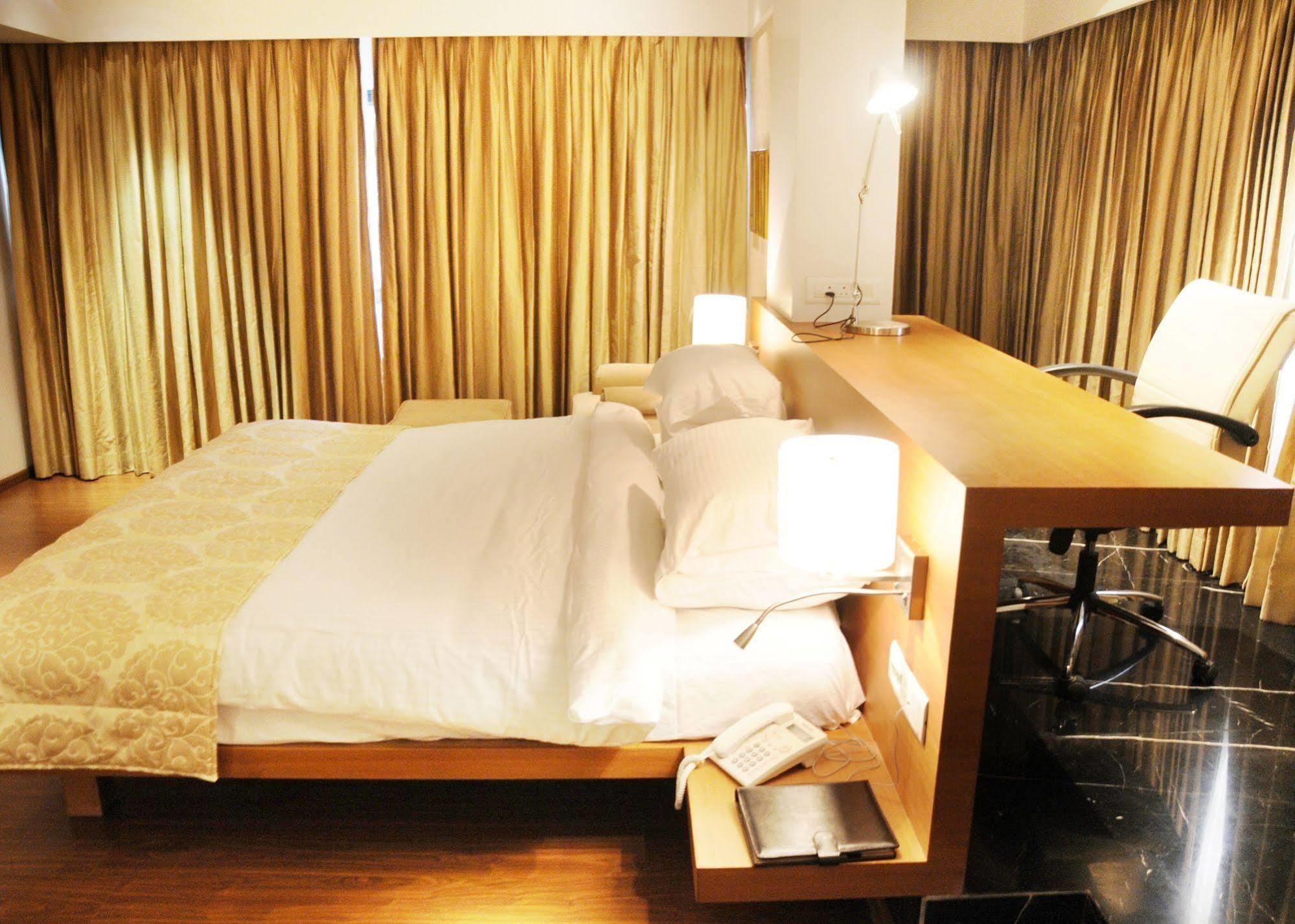 Moti Mahal Hotel Mangalore Ngoại thất bức ảnh